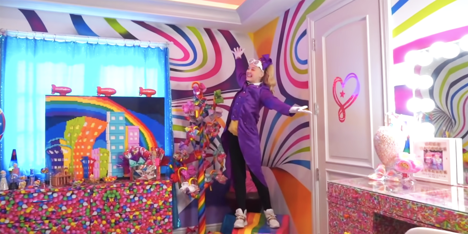 Jojo Siwa's Candy-Themed Bedroom Tour Video