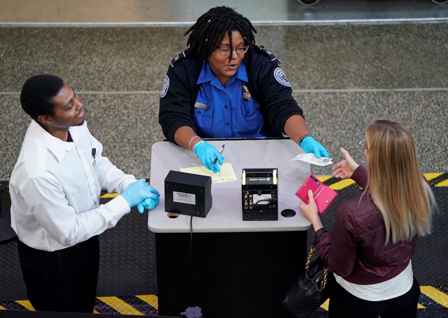 With government shutdown threatening paychecks, more TSA agents calling out  sick