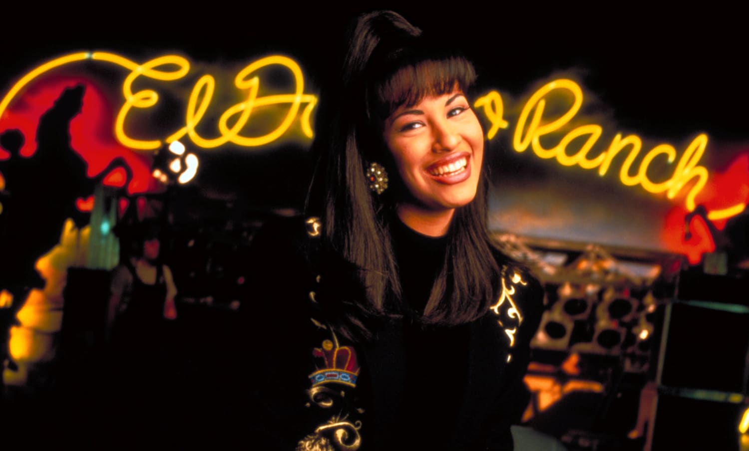 Selena Quintanilla's family says posthumous music honors her legacy and  connects star to new generation - ABC13 Houston