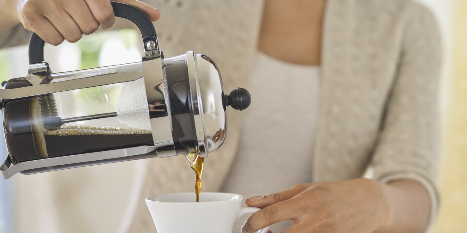 So bereiten Sie Kaffee in einer French Press zu - HEUTE