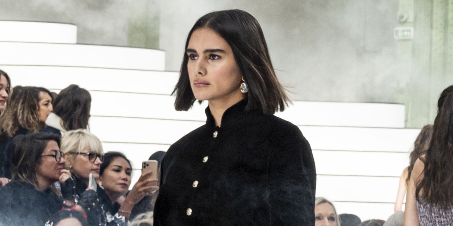 Plus-size model walks the Chanel runway at Paris Fashion Week
