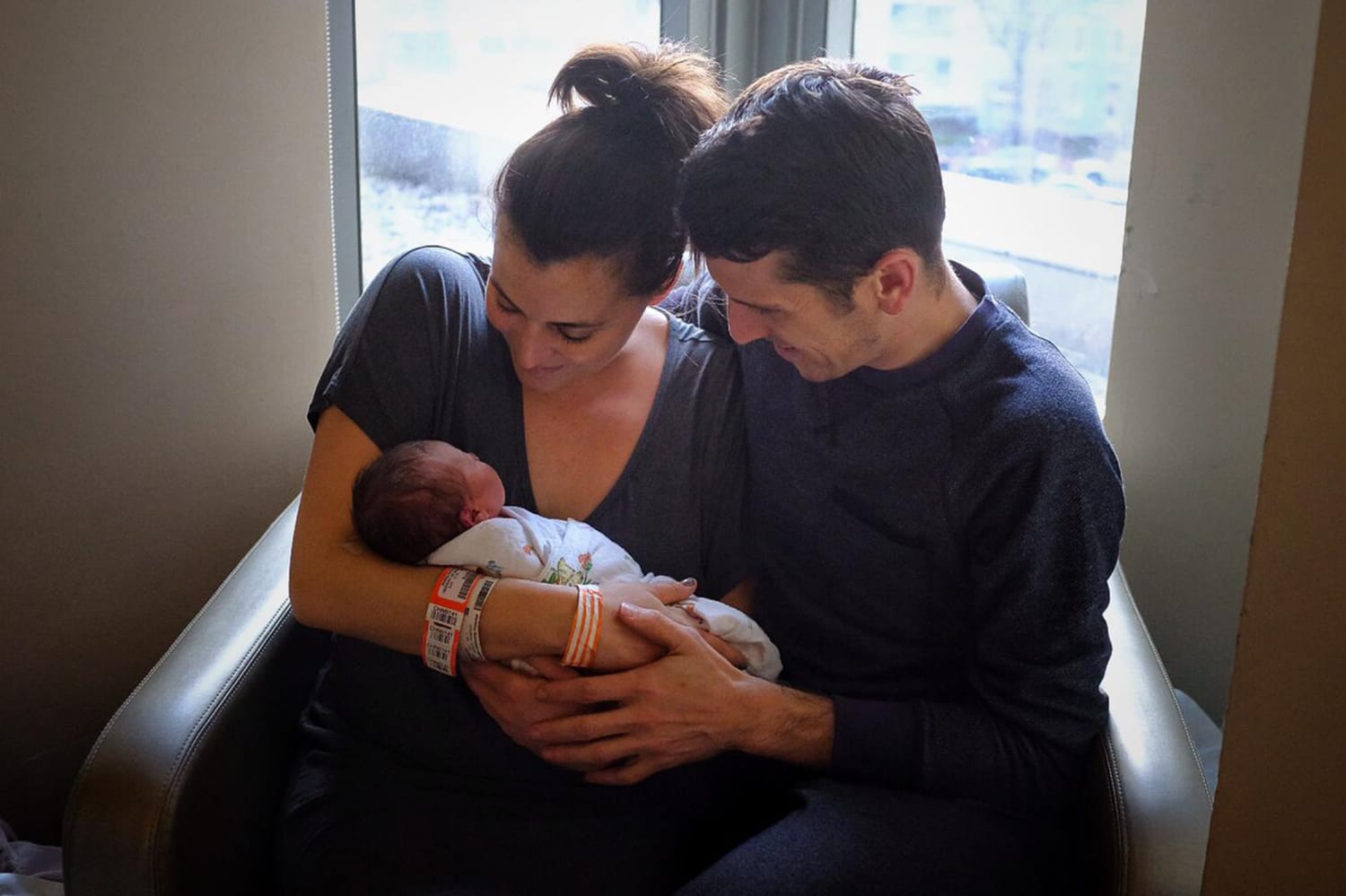 nbc-news-hallie-jackson-welcomes-baby-girl-with-frank-thorp