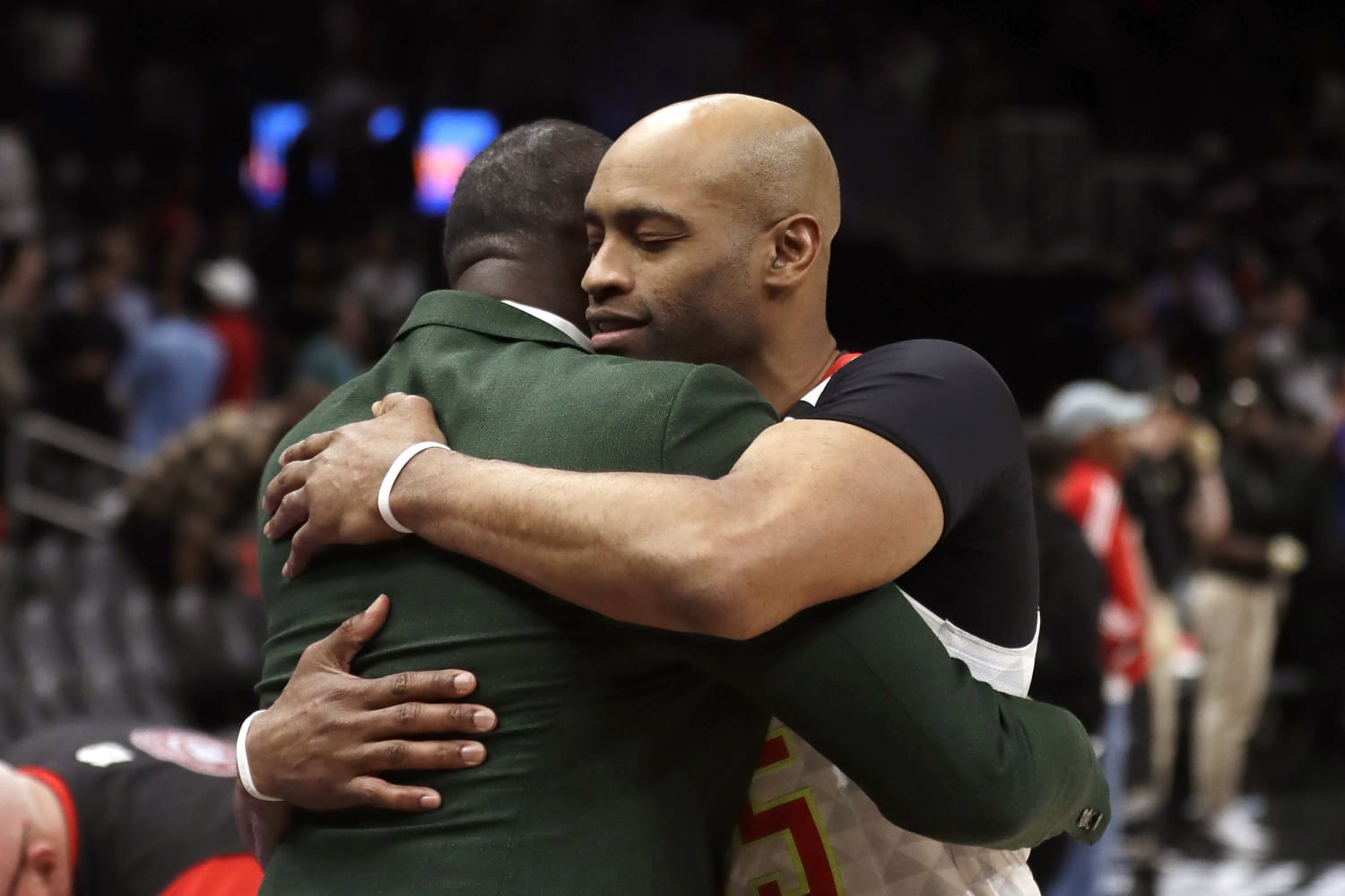 Trae Young shares heartfelt message as Vince Carter's career comes to a  close