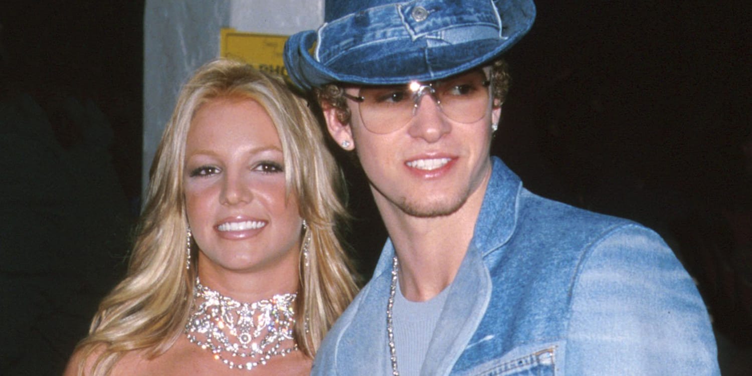 britney spears denim outfit