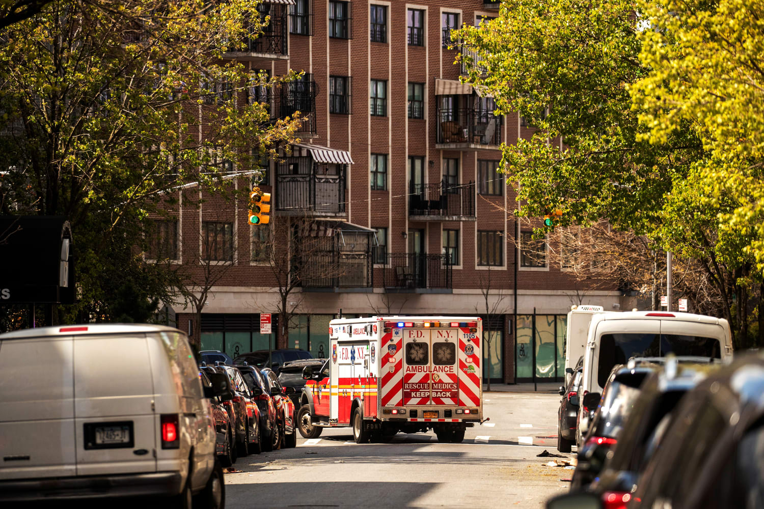 Why Did So Many New Yorkers With Covid 19 Wait Until It Was Too Late To Call An Ambulance New Yorkers With Covid 19