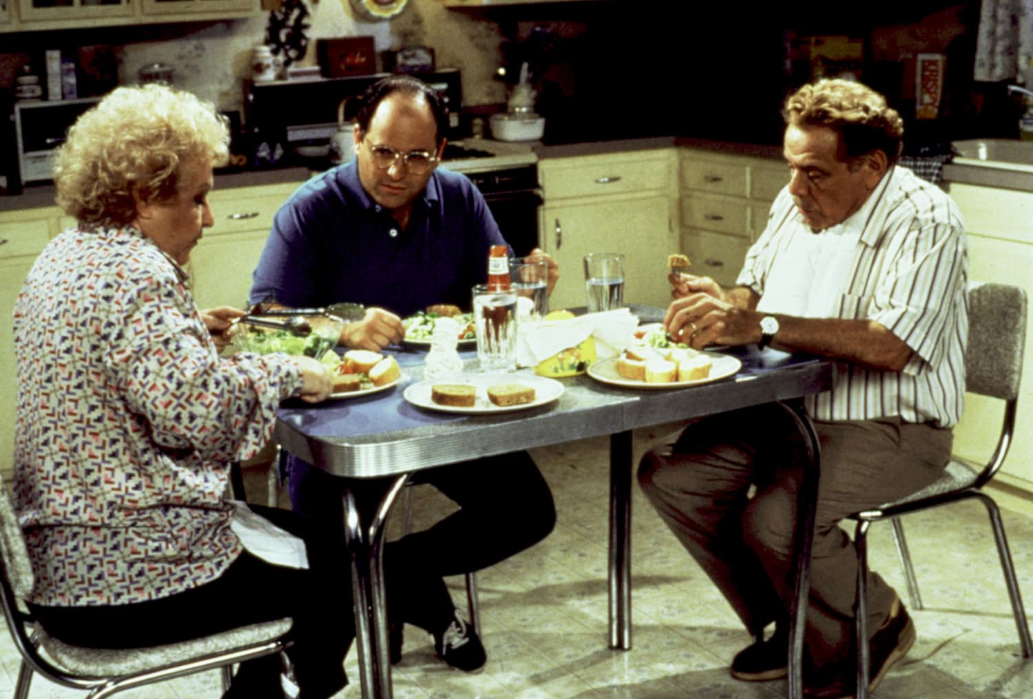 I Adored This Man”: The Seinfeld Cast Pays Touching Tribute to Jerry  Stiller