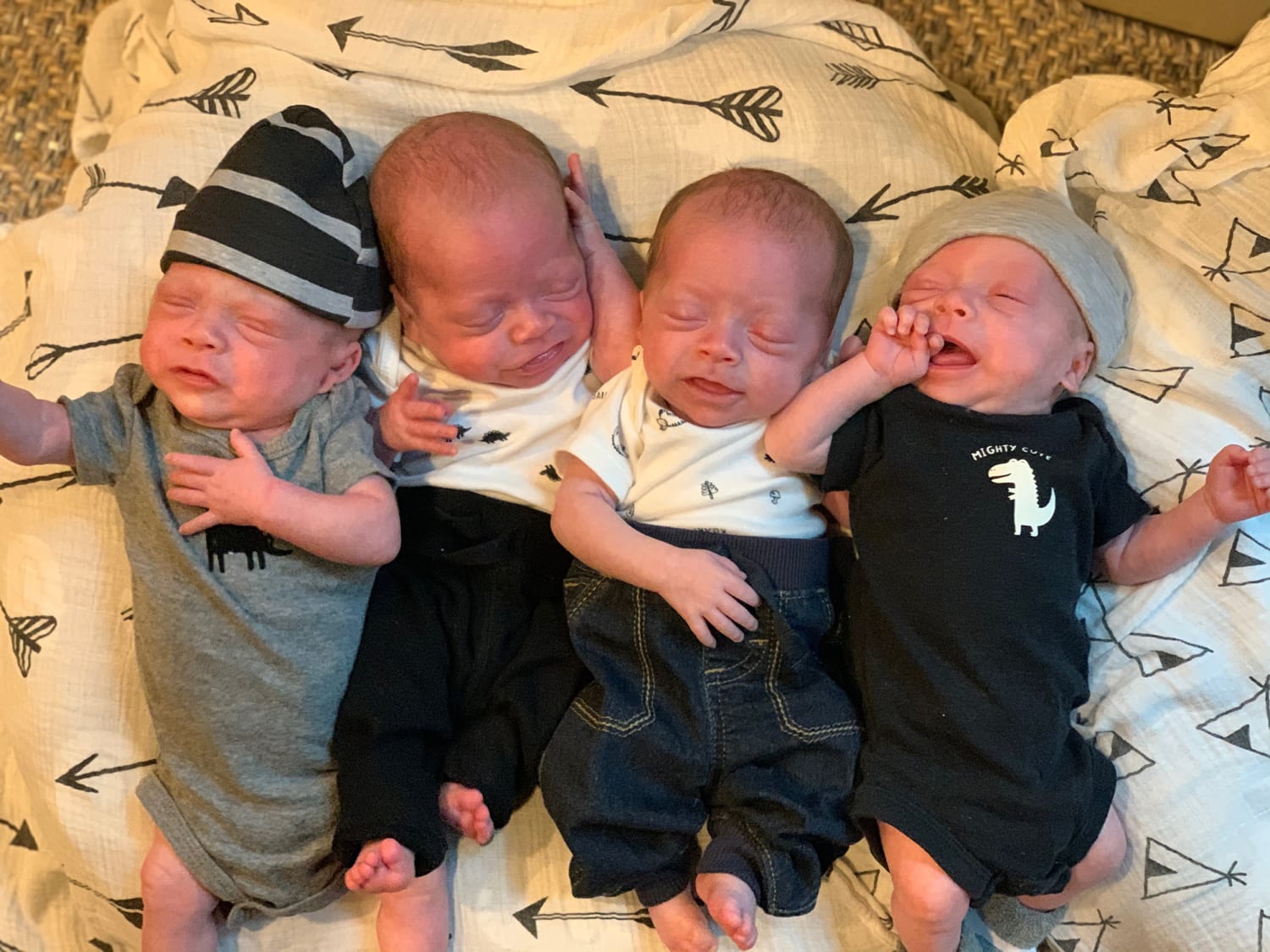 identical quadruplet babies