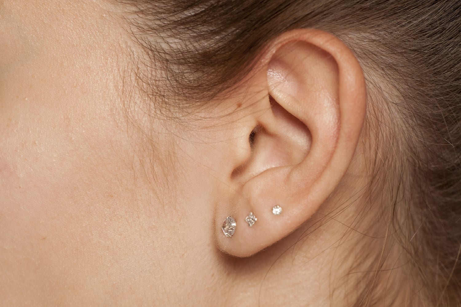 infected ear piercing hole