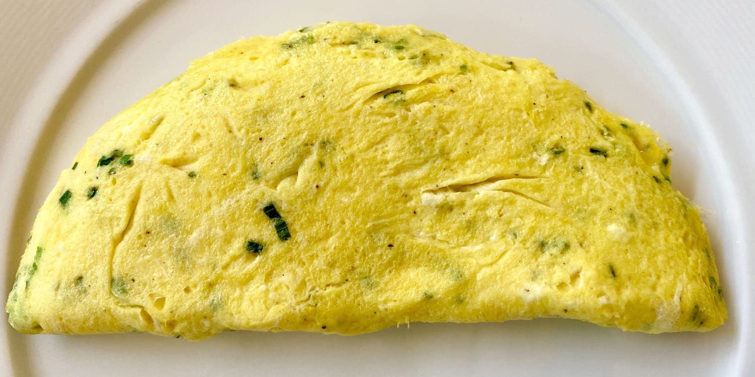 Making the Classic French Omelet