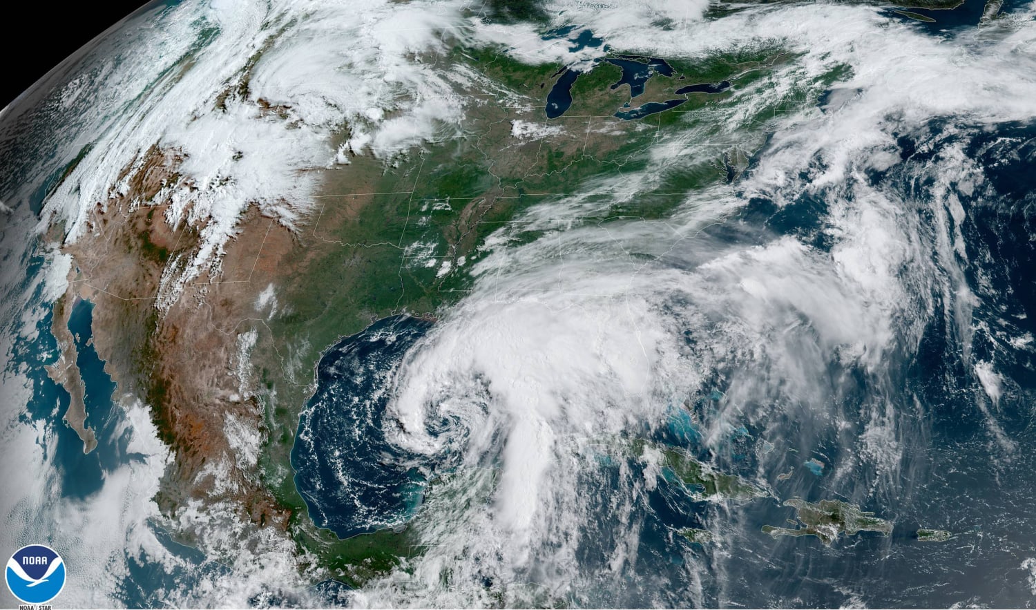 Tropical Storm Cristobal advances toward Gulf Coast.