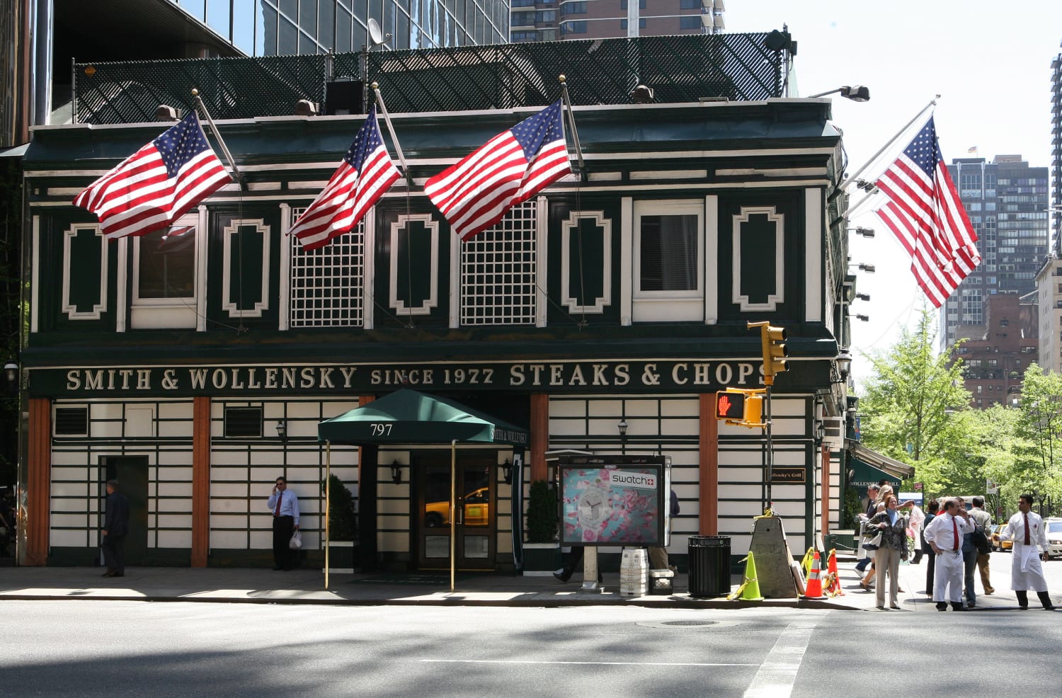 Woman Sues Nyc Steakhouse Claiming Rampant Sexual Harassment