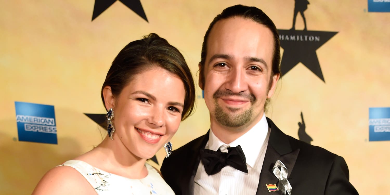 Lin Manuel Miranda s wife has a hilarious reaction during her