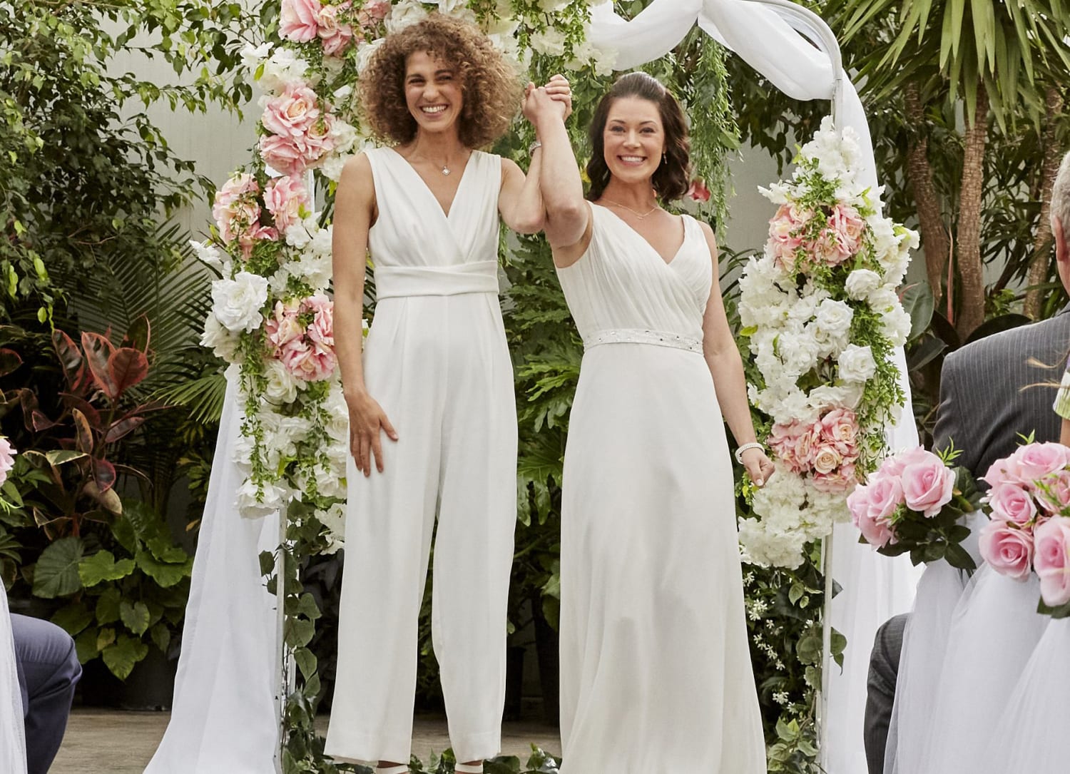 Hallmark movie to feature lesbian wedding — but not everyones celebrating