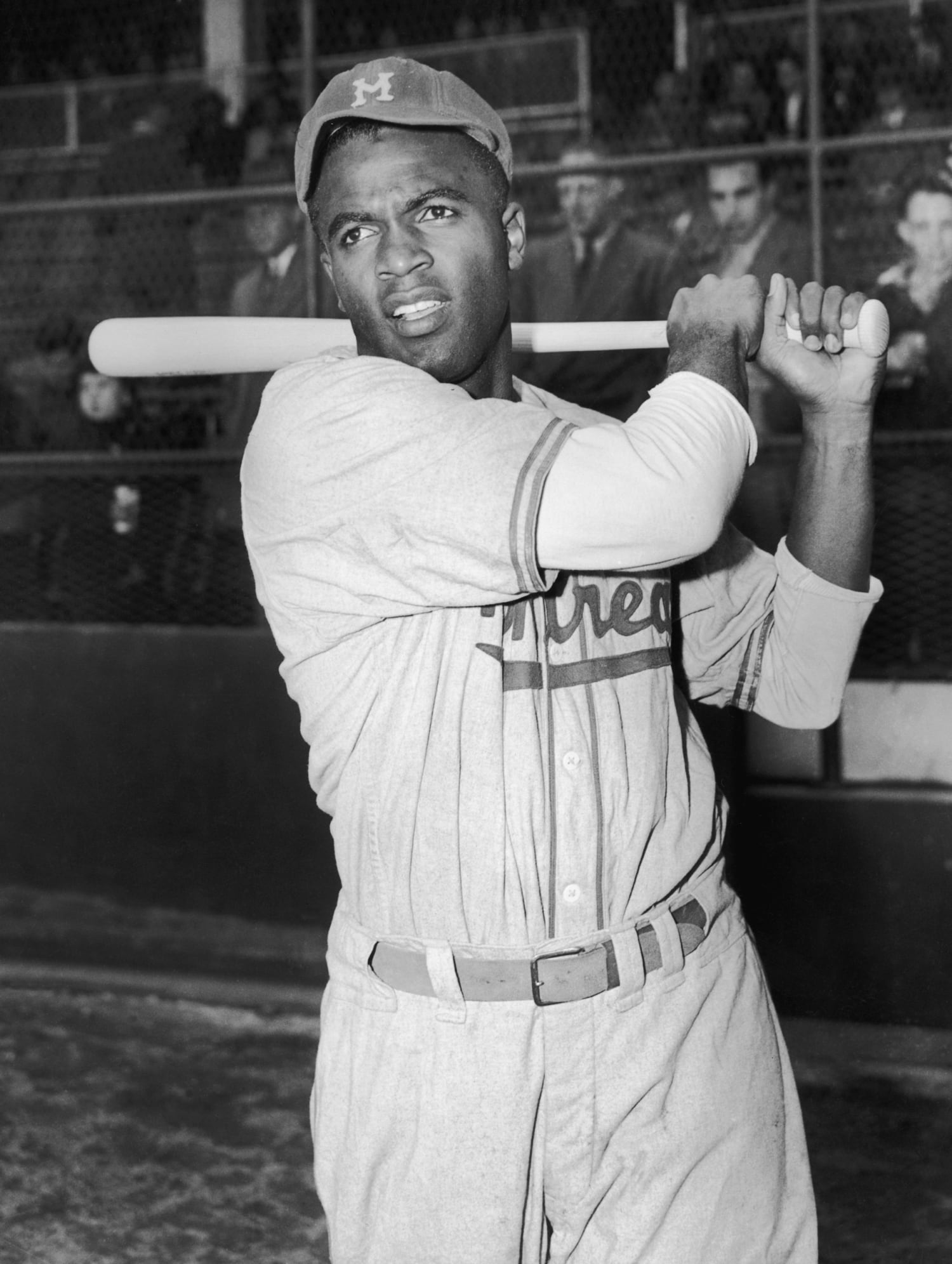 MLB Legends: Who Is Jackie Robinson? 