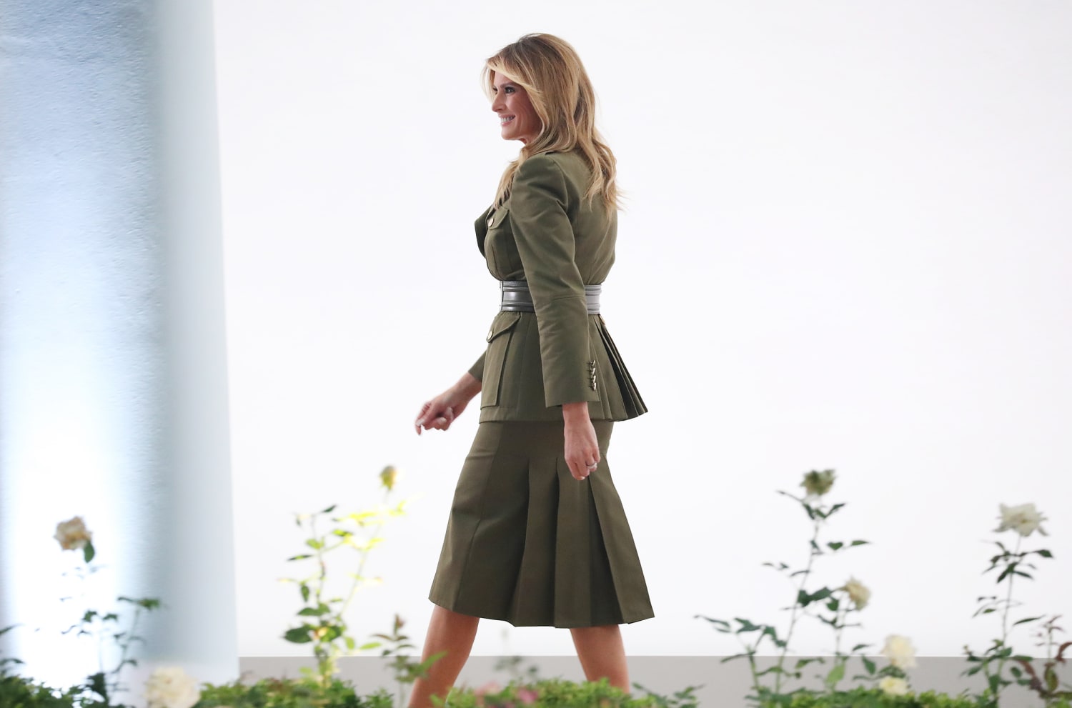 Buy melania outfit speech - In stock