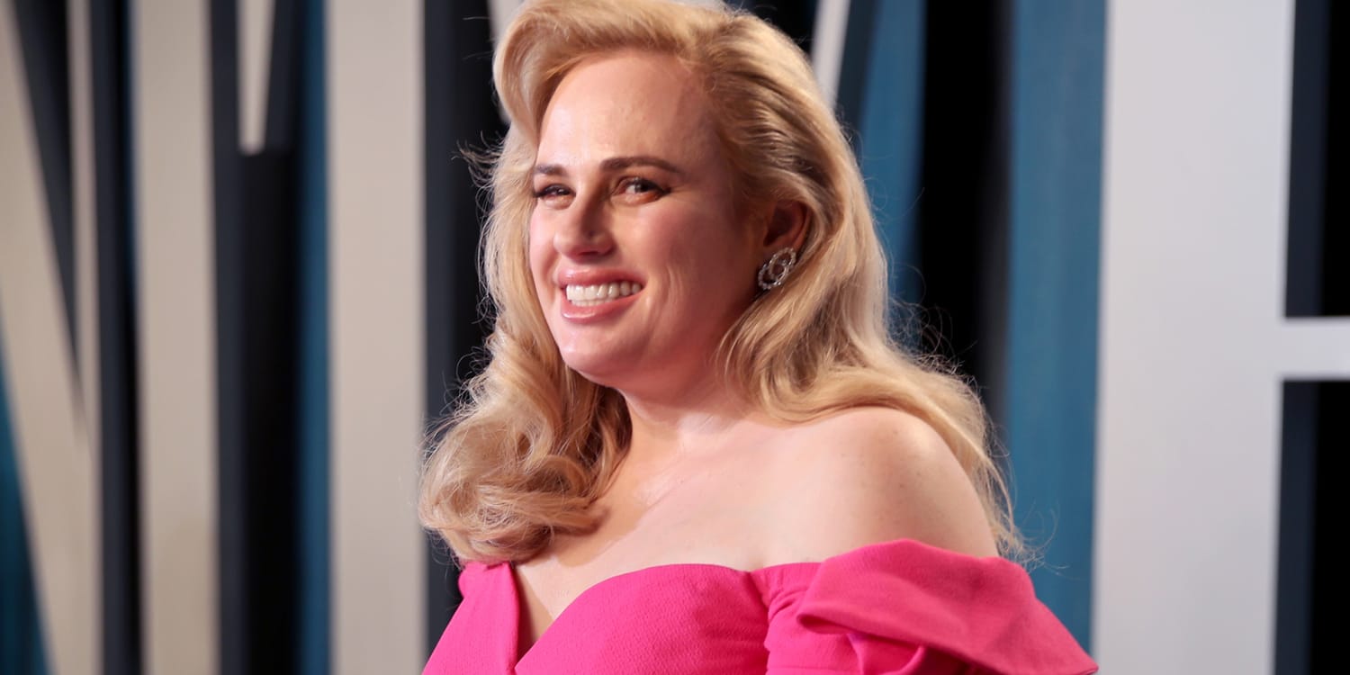 Rebel Wilson Says She S 6 Pounds Away From Weight Goal