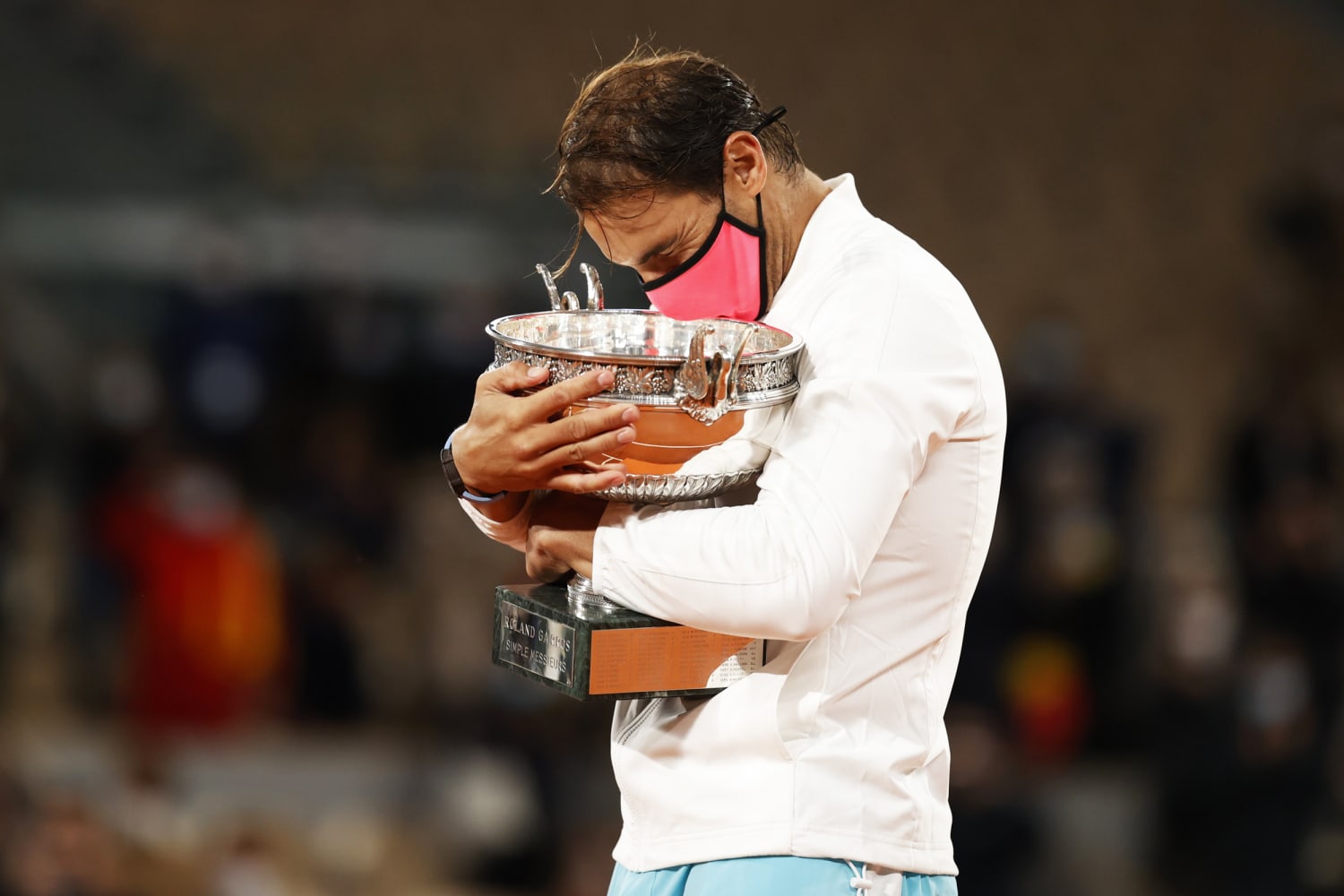 Rafael Nadal wins 13th French Open, beating Novak Djokovic in straight sets