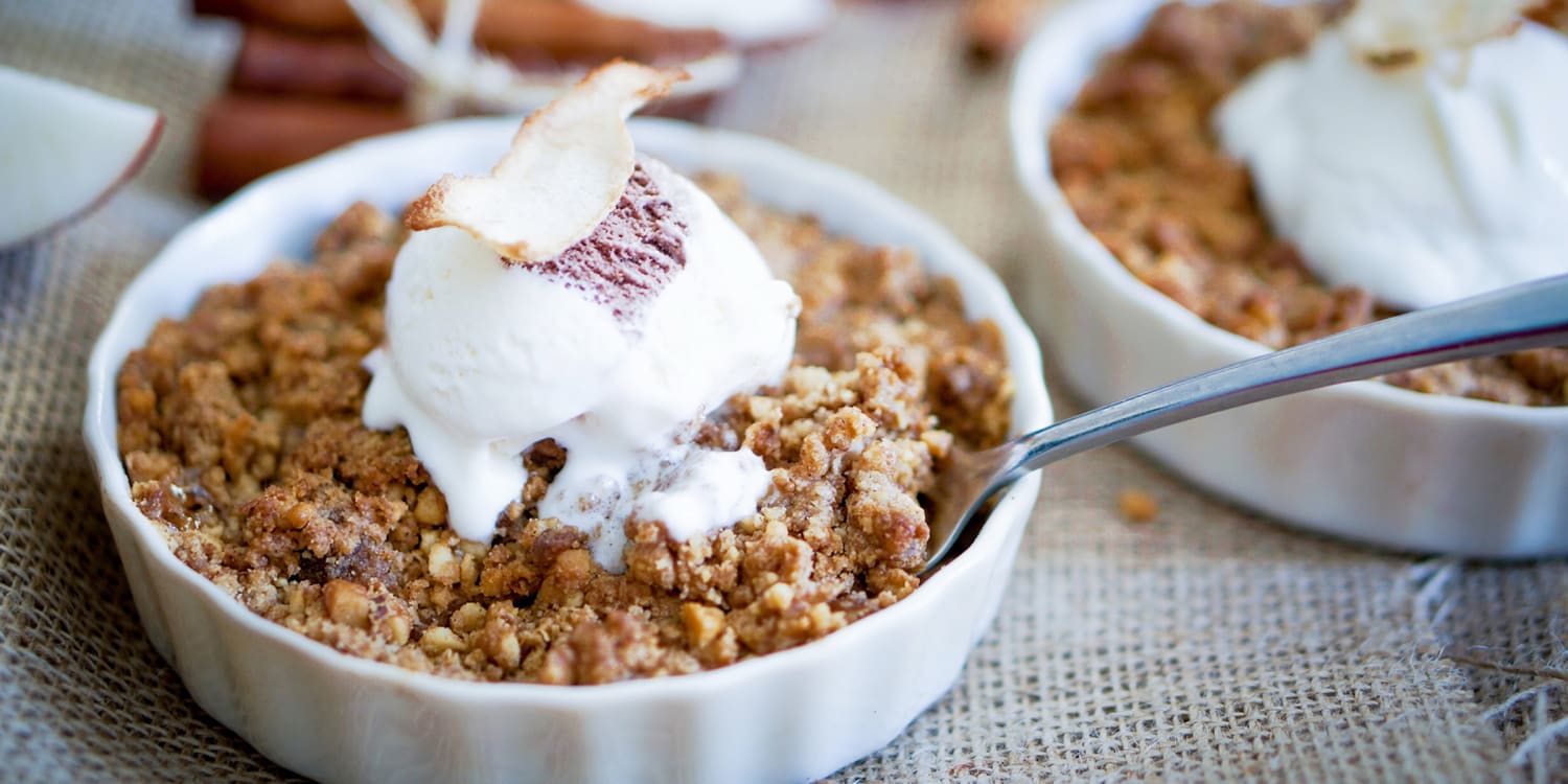 Oatmeal Apple Crisp (Perfect for Fall!) - Chef Savvy
