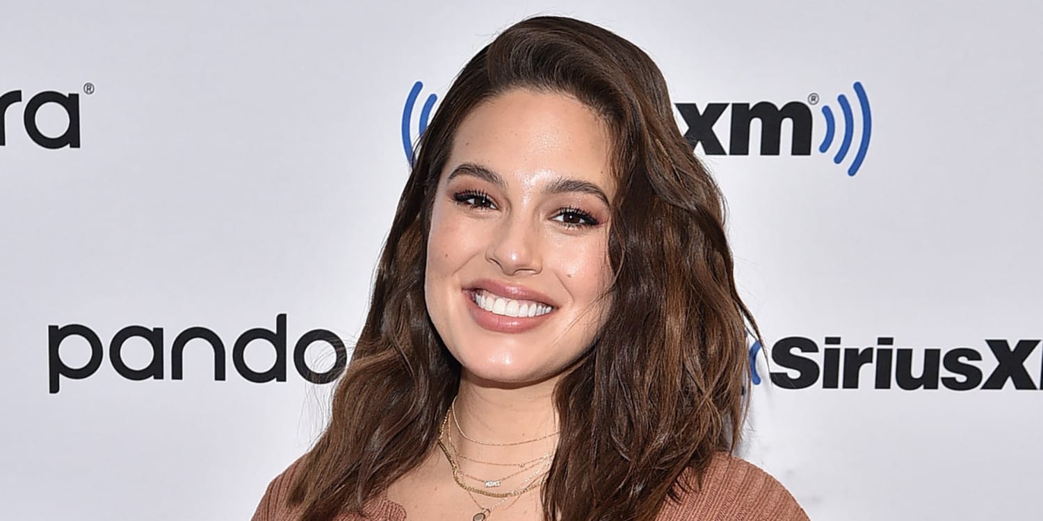 Ashley Graham posts nude selfie, tells fan to embrace the term 'big girl'