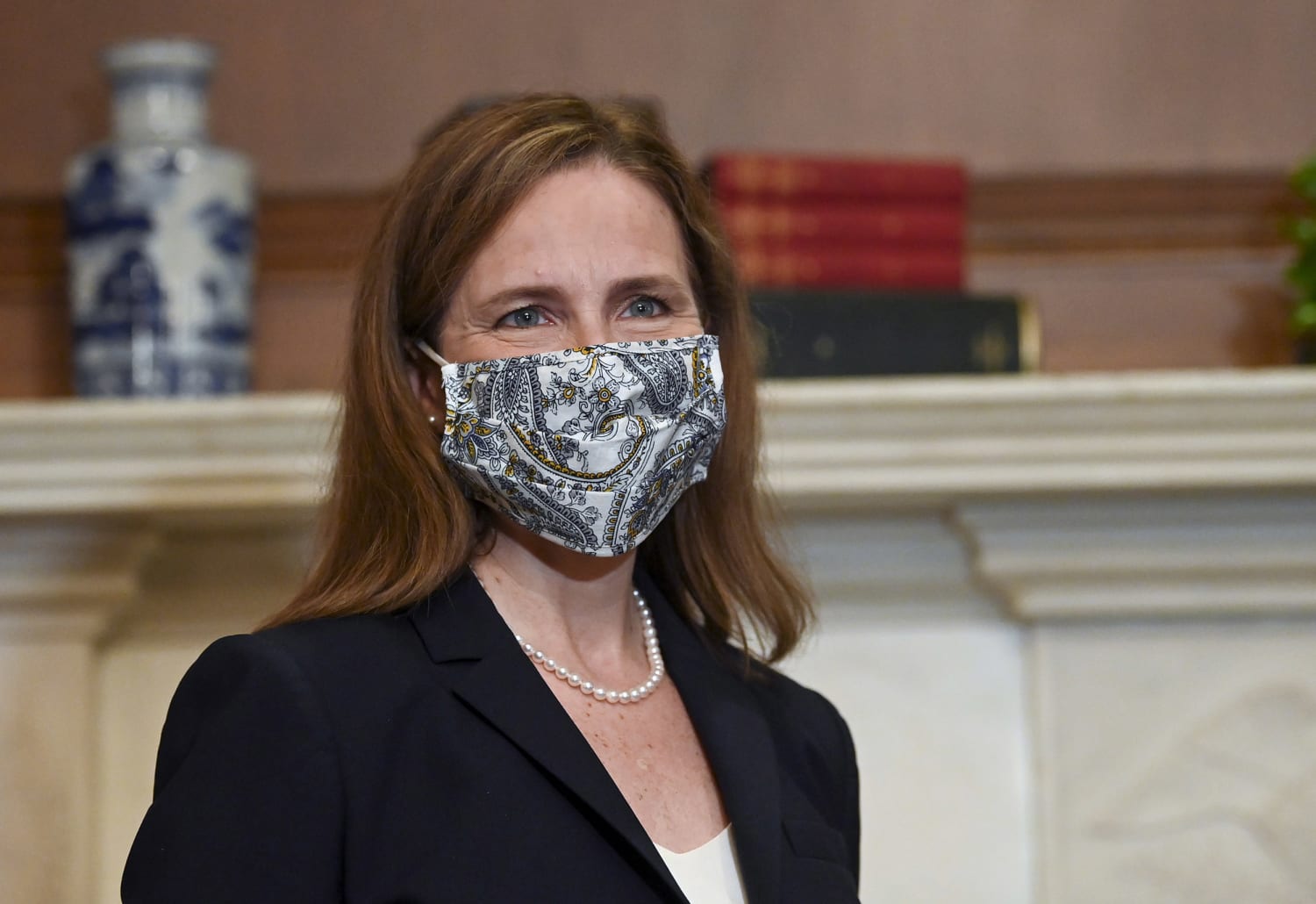 Female lawyer slammed for criticizing Amy Coney Barrett's 'inappropriately  casual' outfit & telling her to wear a jacket