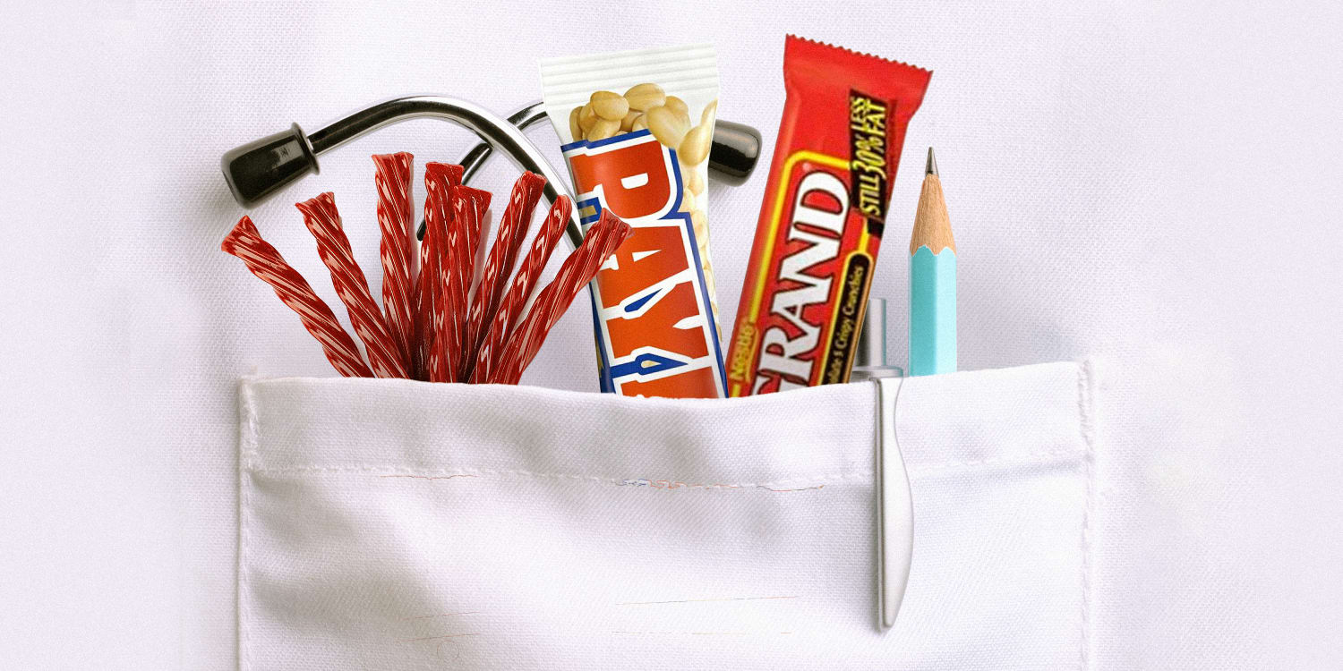 Nutritionists rank Halloween candy from better to worst