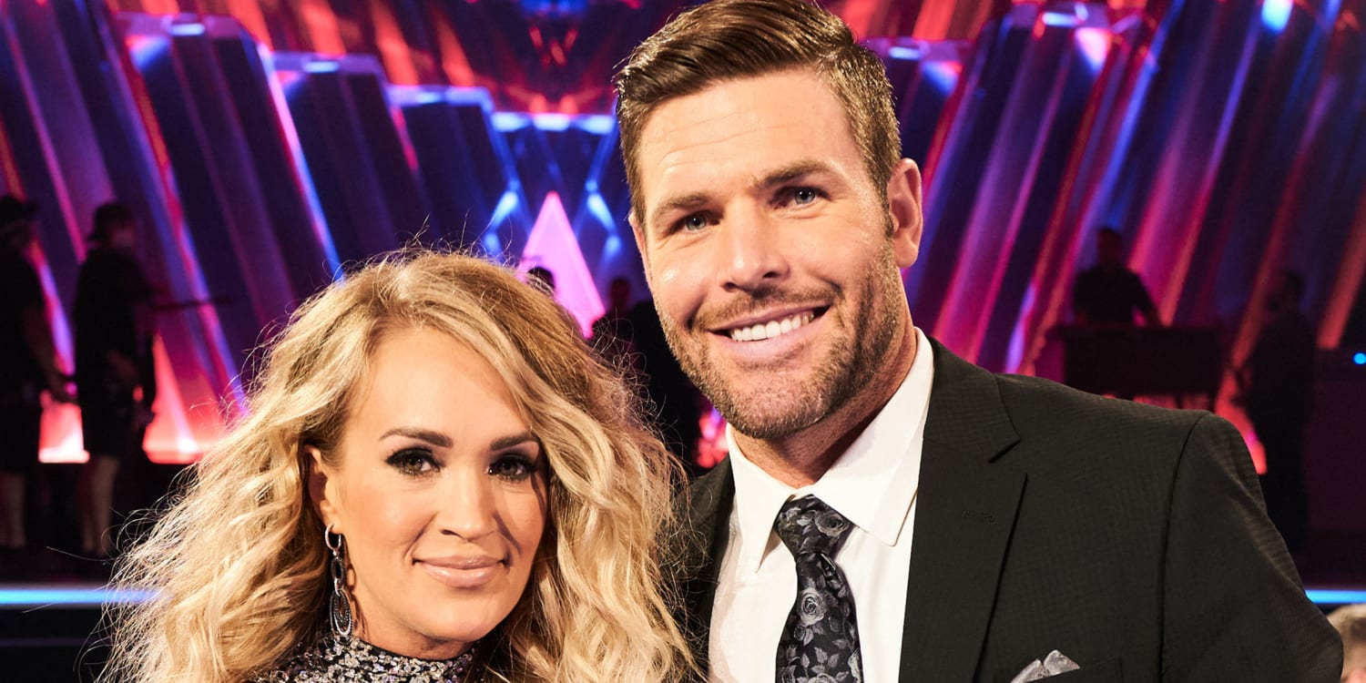 Carrie Underwood, Mike Fisher say their faith helps them overcome their  differences: 'It gives us a center ground