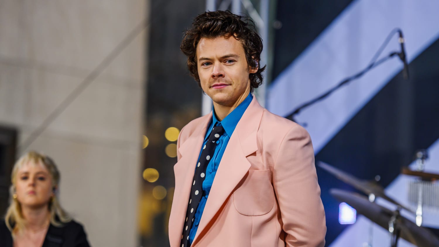 Two brave men recreate Harry Styles' controversial Vogue shoot by