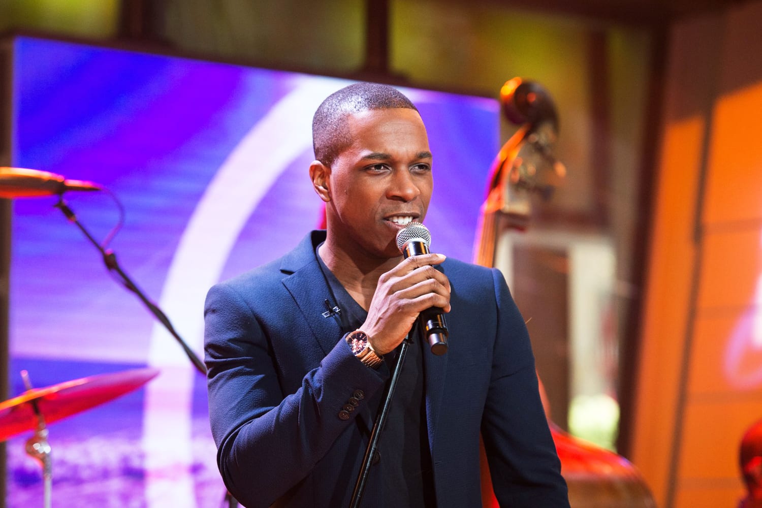 Leslie Odom Jr. Sings America the Beautiful