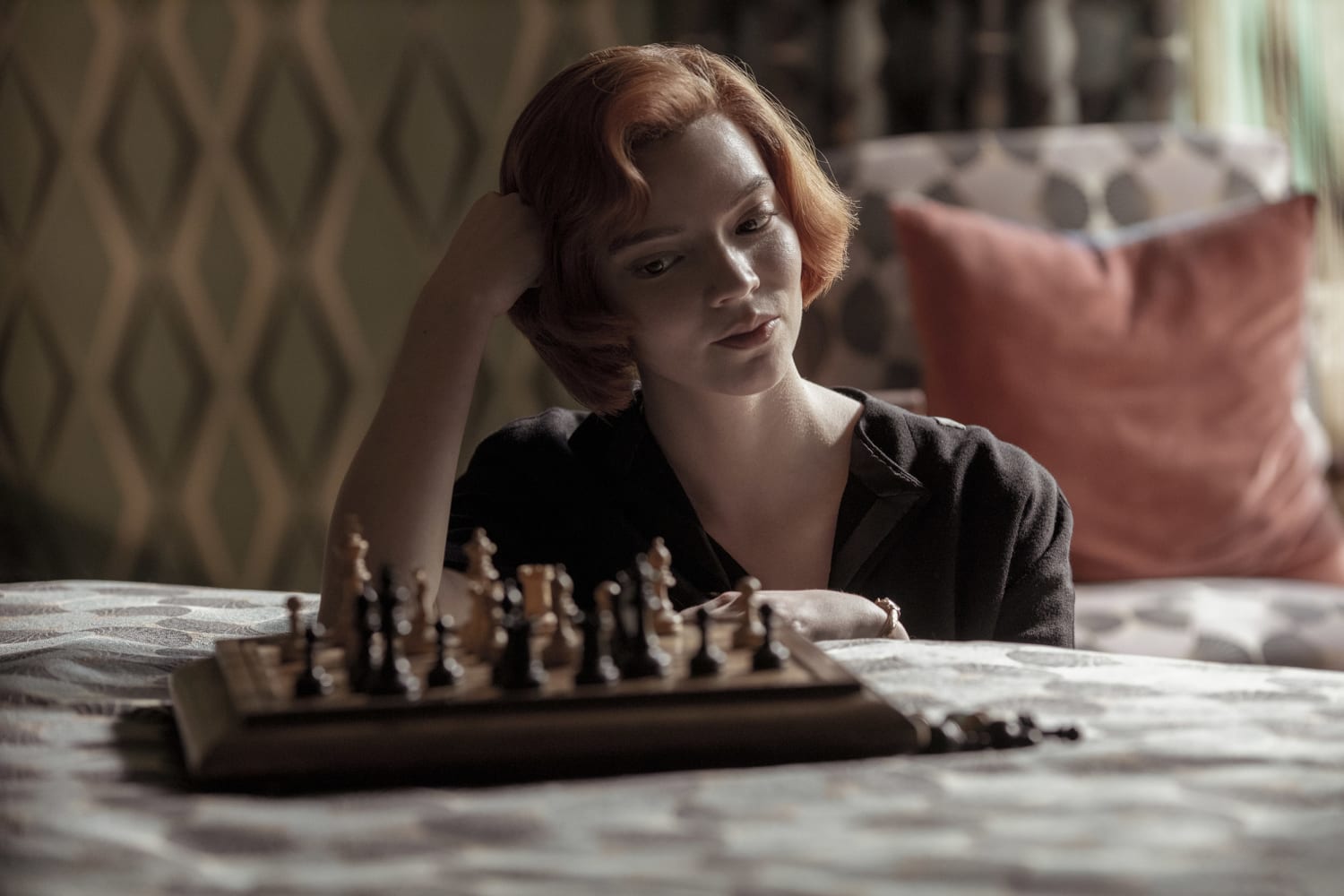 endgame - How do you checkmate with a queen? - Chess Stack Exchange