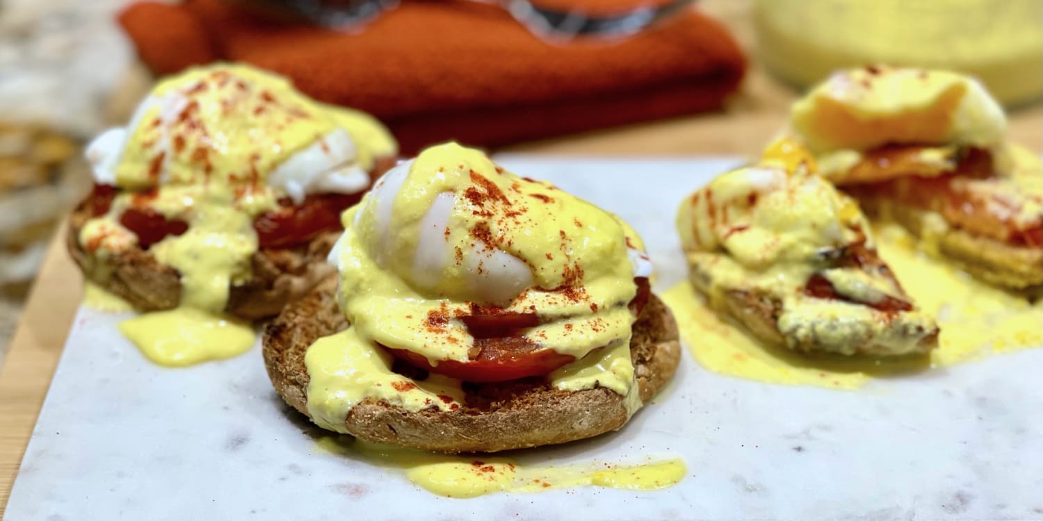 California-Style Eggs Benedict Recipe - Food Fanatic