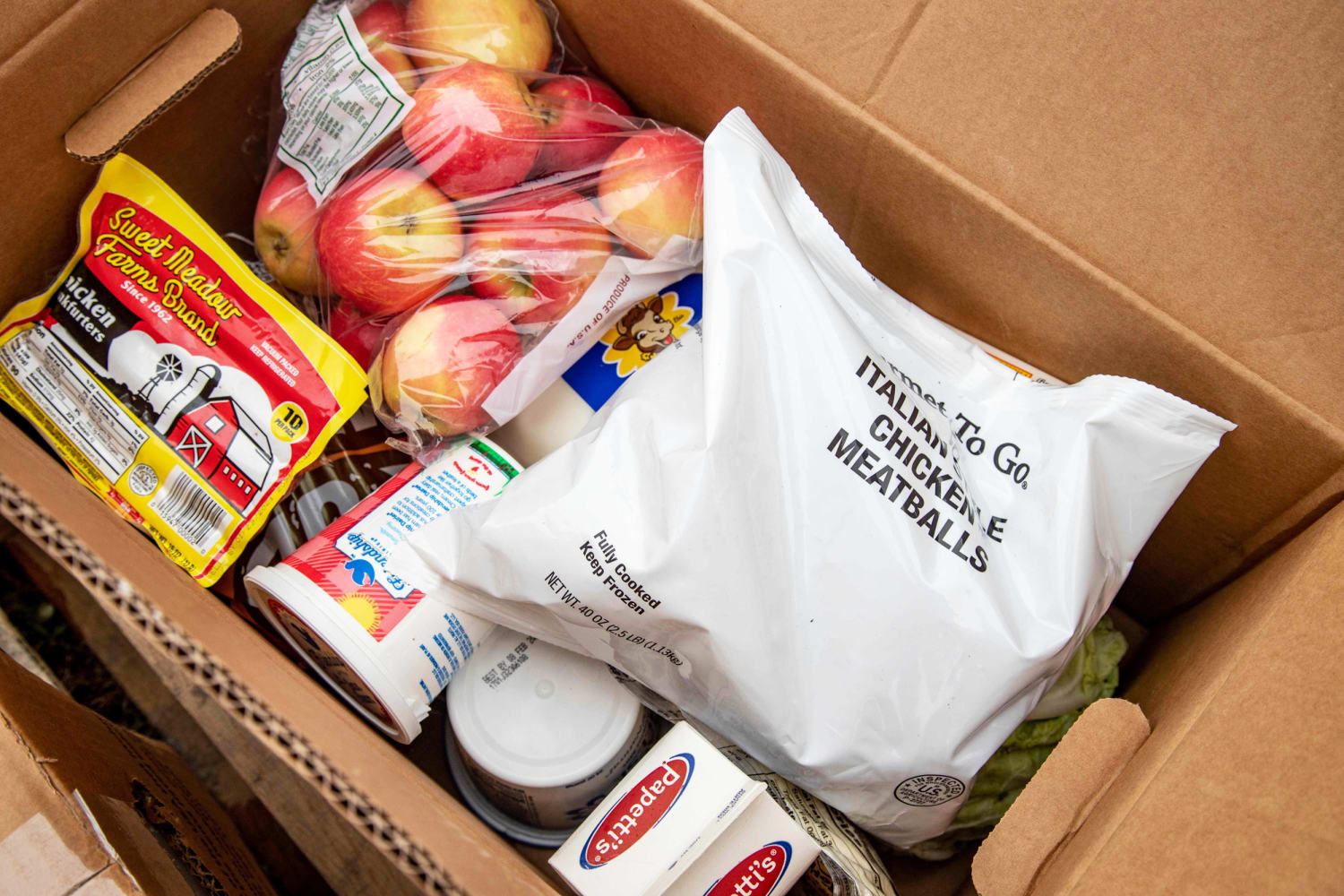 Food banks fear possible end of USDA Farmers to Families Food Box program