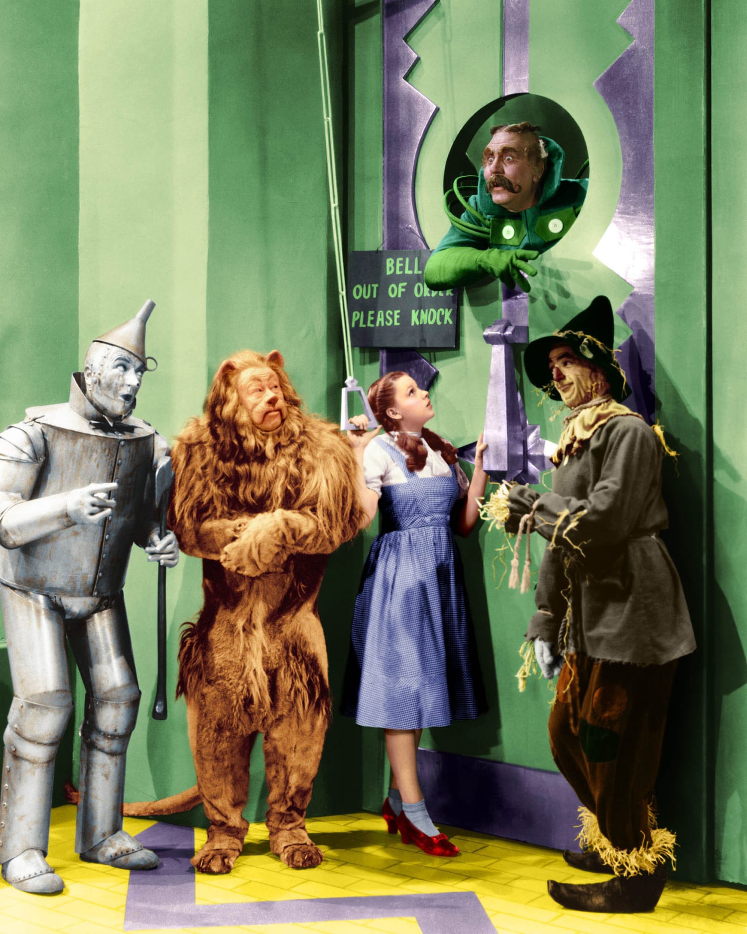 A Wizard of Oz Remake Is In the Works, and More Movie News