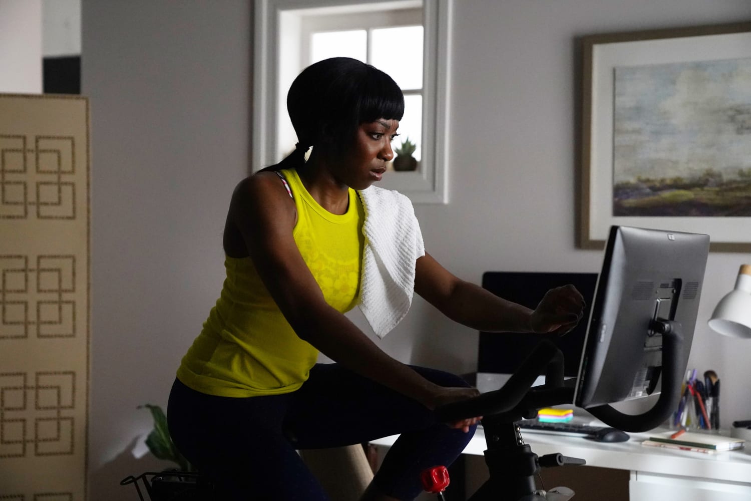 snl-peloton-sketch-imagines-a-passive-aggressive-instructor