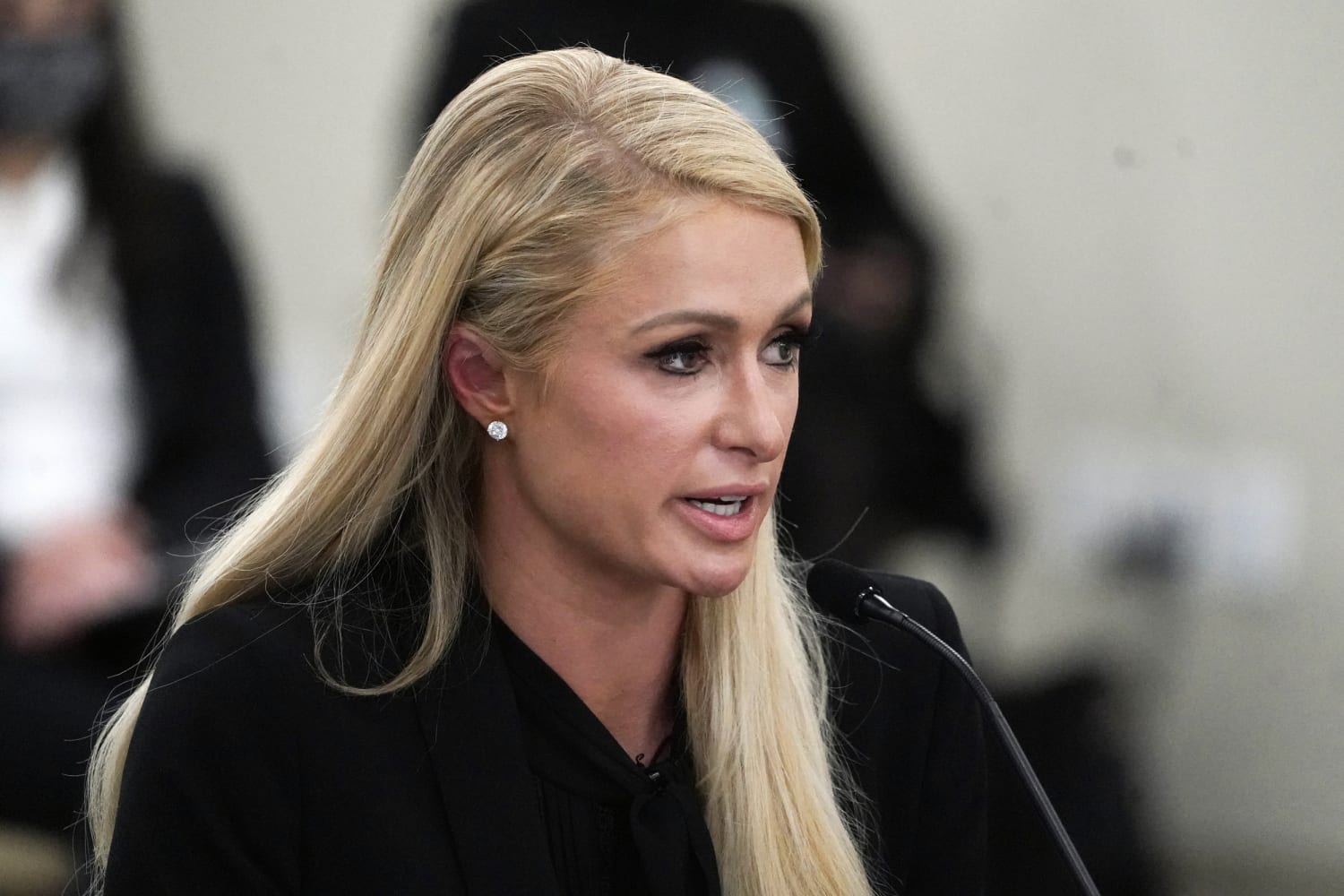 Paris Hilton Demands Oversight Of Teen Facilities Alleges Daily Abuse At Utah Center