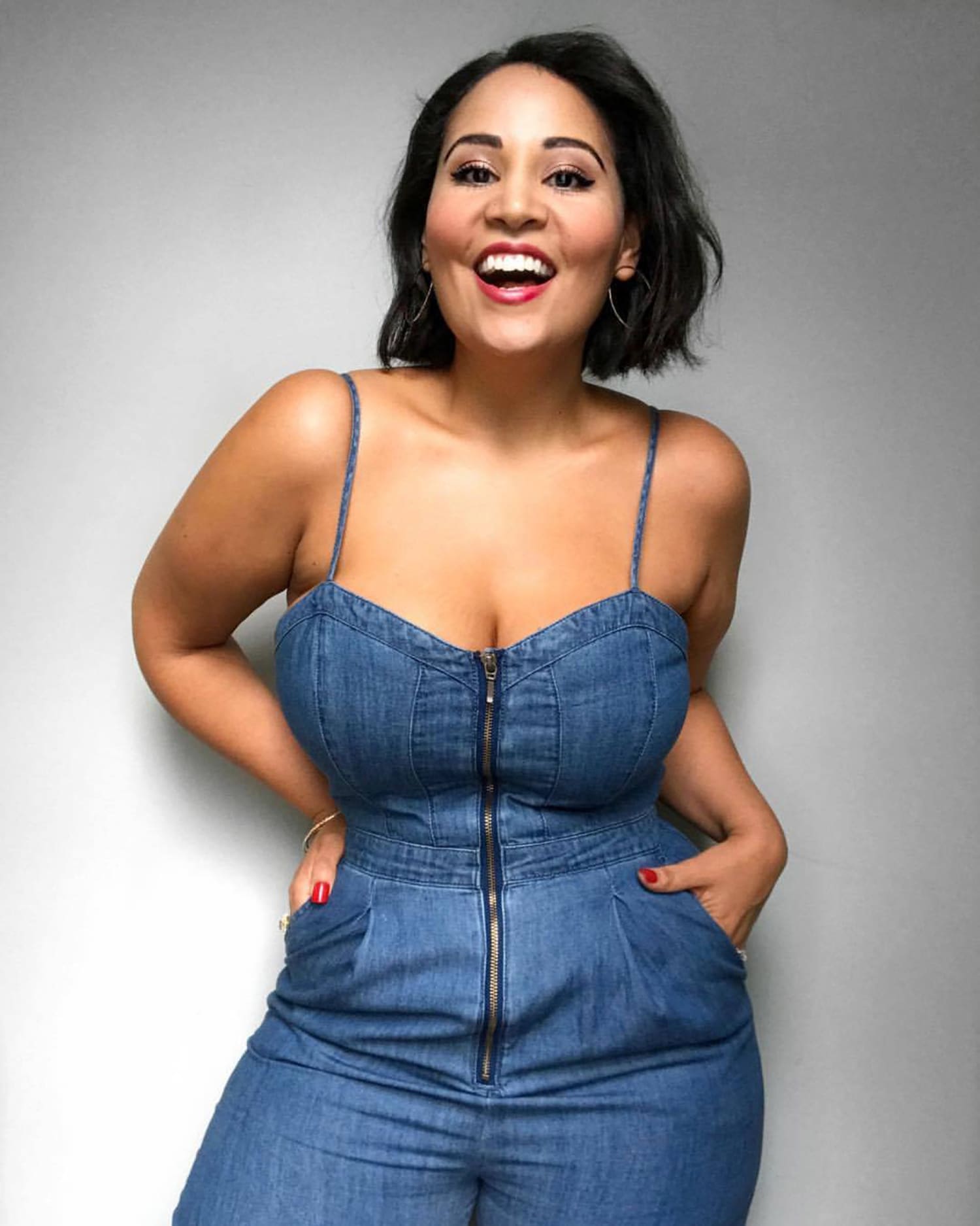 Sexy big butt latinas