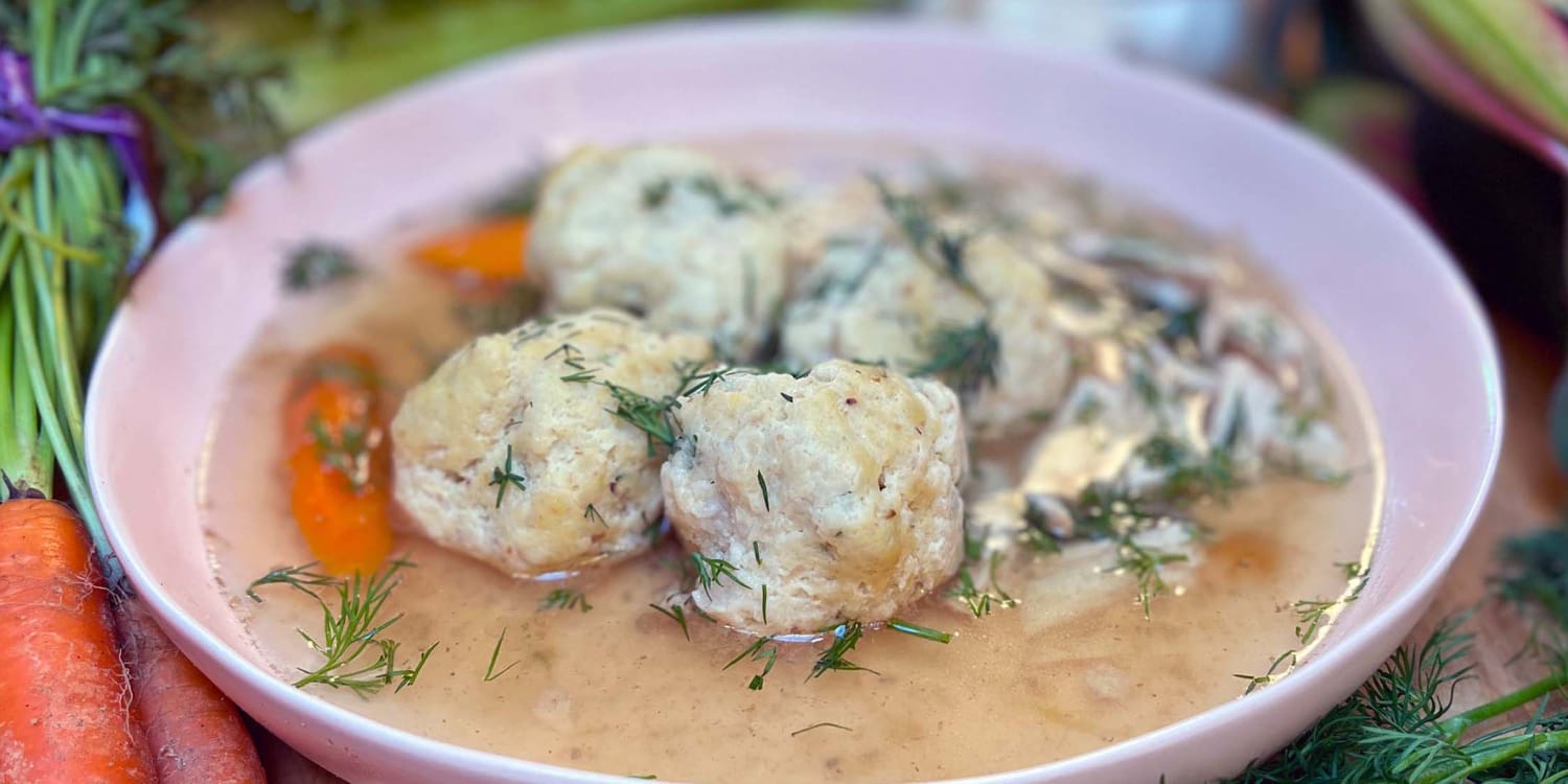 Oma's Fabulous Matzo Ball Soup Recipe