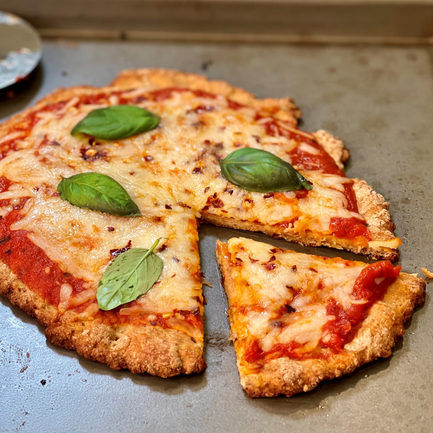 Joy Bauer's Personal Cheese Pizza Recipe