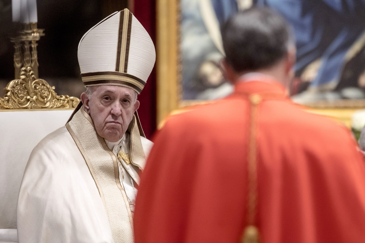 ¿Cuánto se les paga los cardenales católicos?