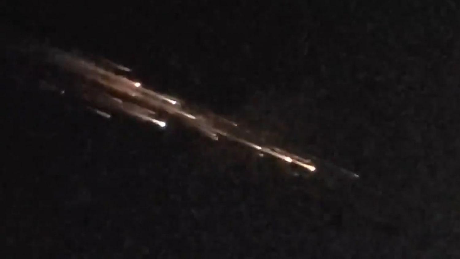 Likely rocket debris lights up skies over the Pacific Northwest