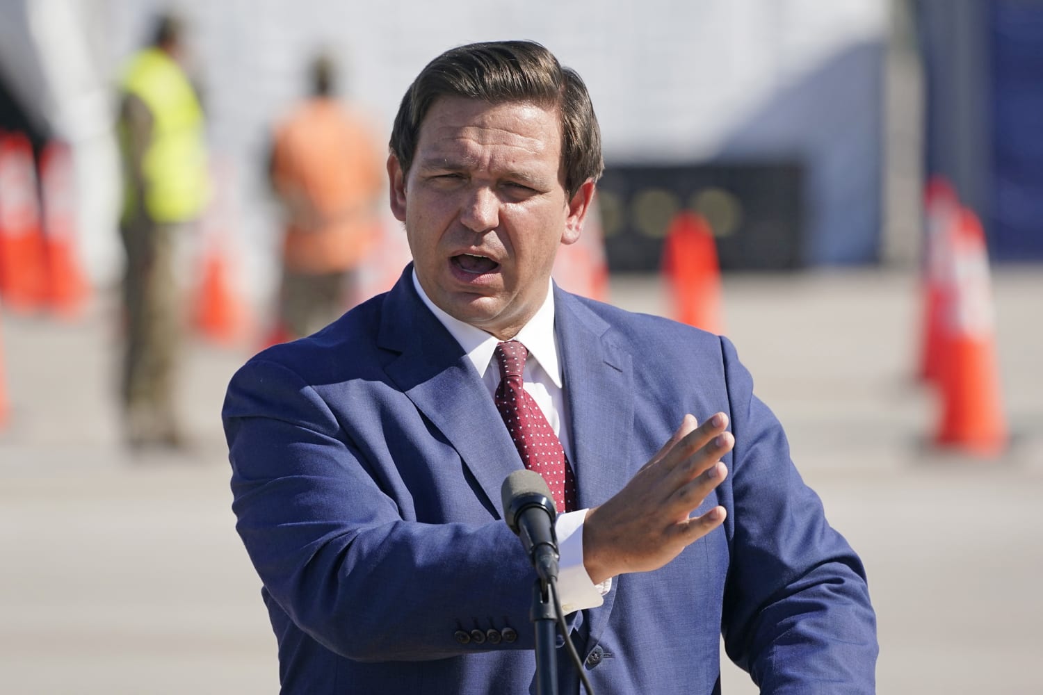 Florida Gov. Ron DeSantis issues order prohibiting state from issuing  'vaccine passports'