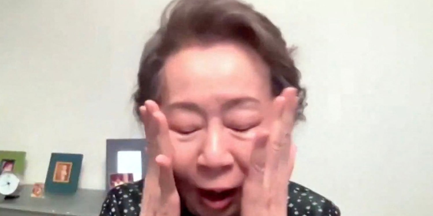 Minari Actor Yuh Jung Youn Tears Up In Sag Award Speech