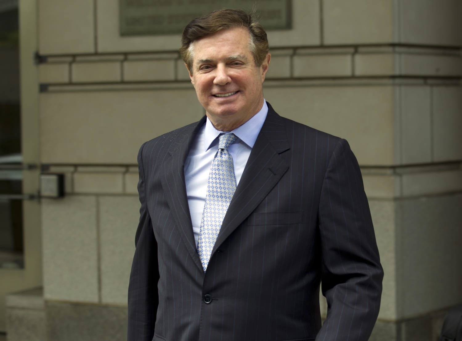 U.S. has new intel that Manafort friend Kilimnik gave Trump