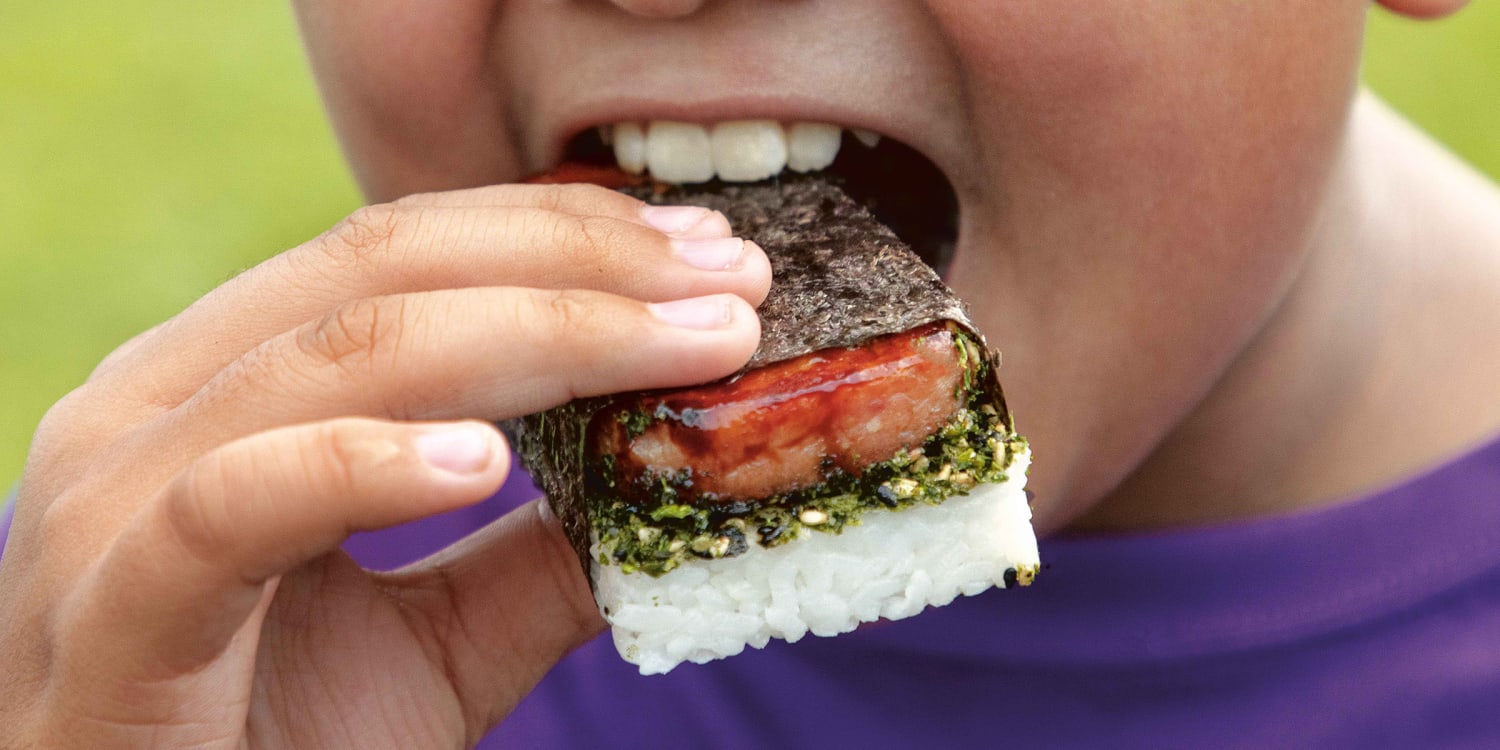 spam musubi! - Two Red Bowls