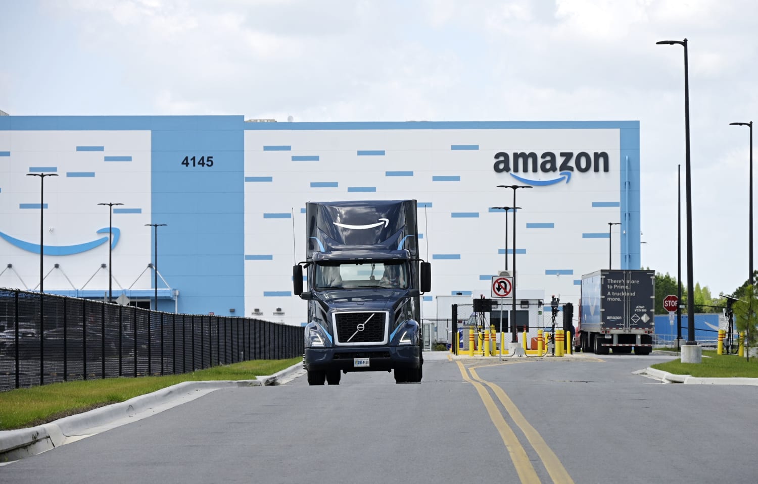 Amazon workers demand end to hitting hardest