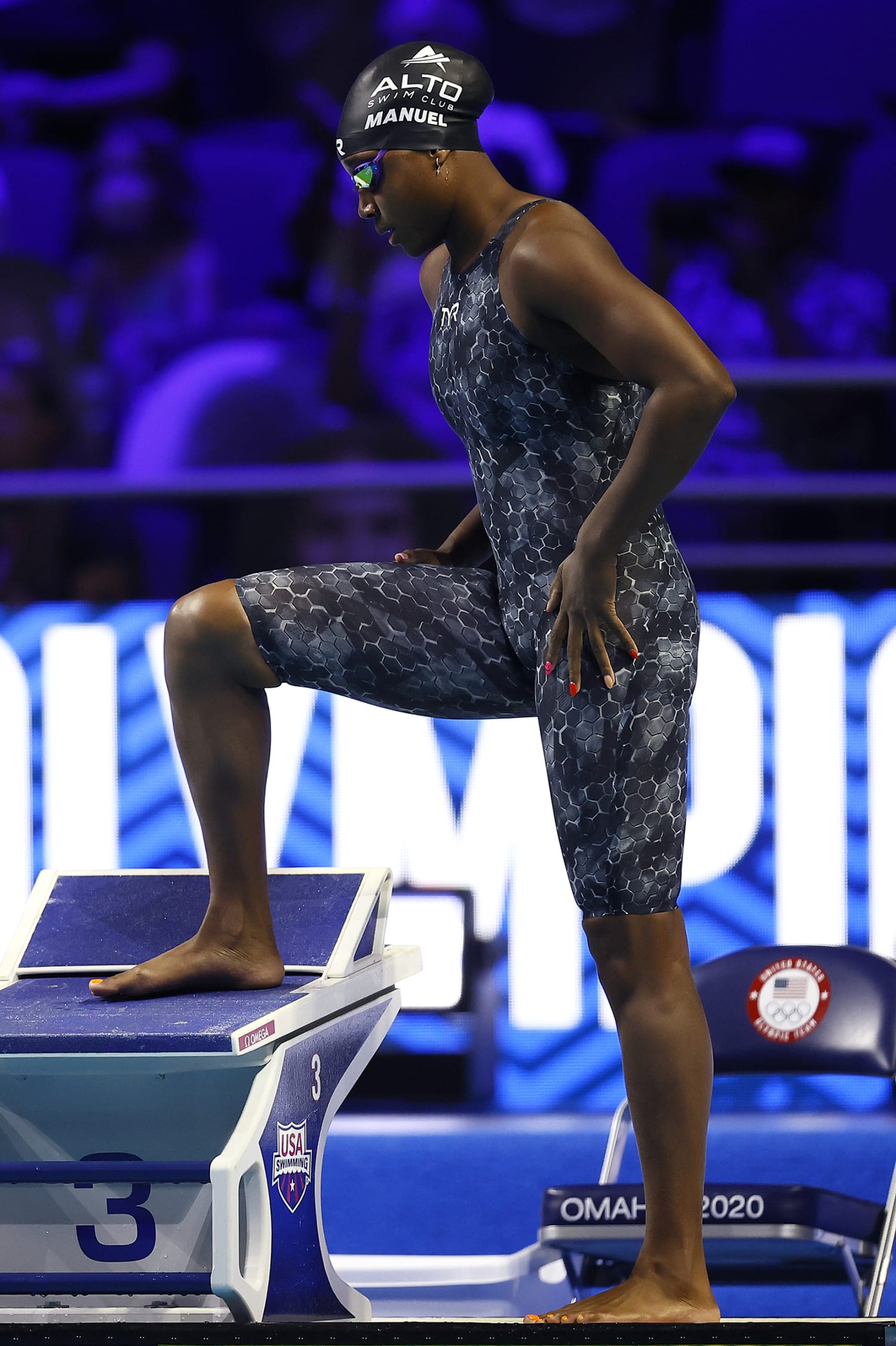 Gymnast pees french The Side