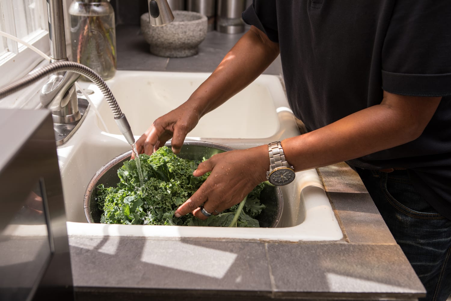 Keep Your Greens Fresh: A Simple Storage Solution