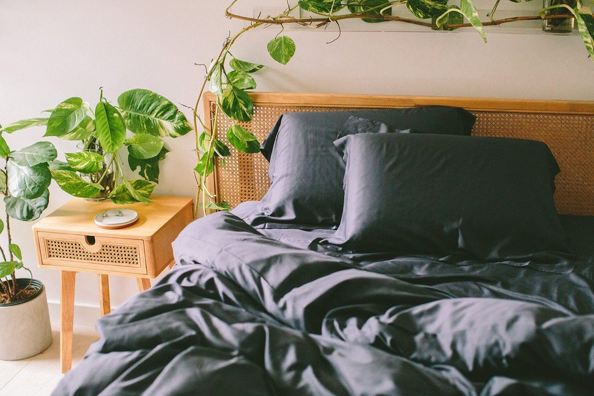 Bedsure Bamboo Cooling Sheets review: Not for hot sleepers - Reviewed