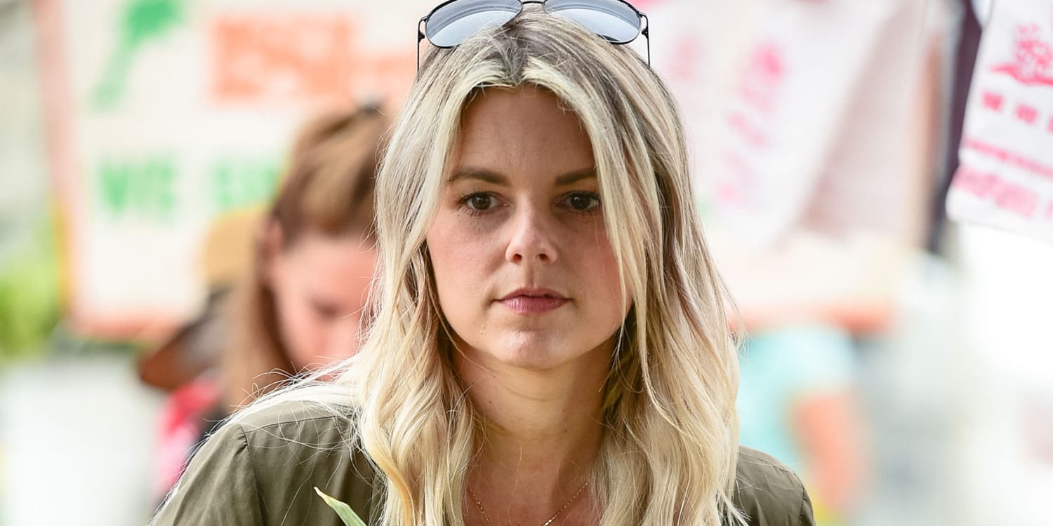 Ali Fedotowsky diagnosed with shingles at age 36: 'I didn't even think it  was possible'
