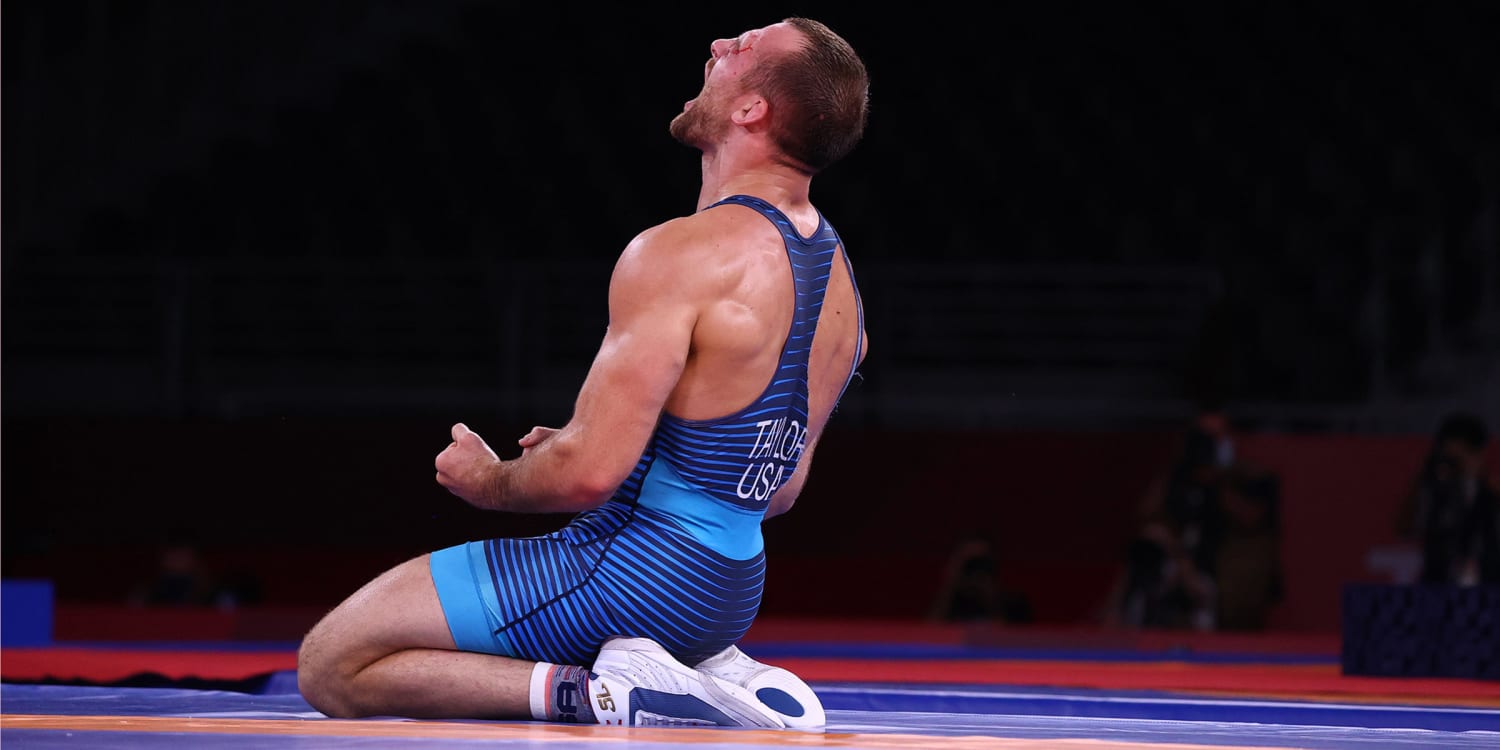 David Taylor wins wrestling gold in final seconds at Tokyo Olympics image
