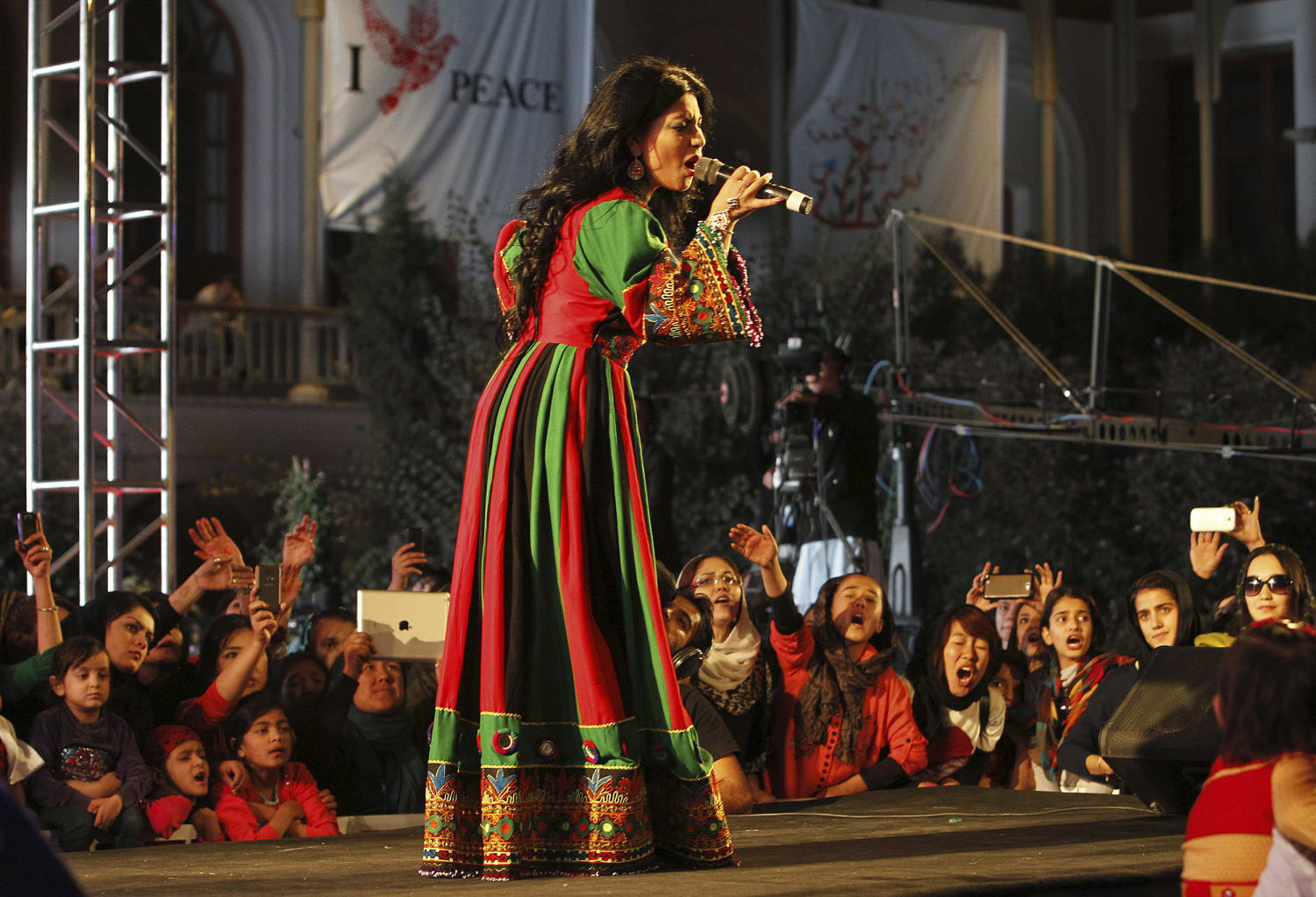Sex Girl Aryana Sayd - Afghan pop star says she was 'hopeless' before fleeing Taliban